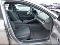 Photo 5 of 17 — 2022 Hyundai Elantra