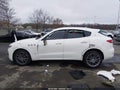 Photo 14 of 16 — 2020 Maserati Levante