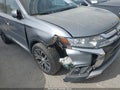 Photo 6 of 16 — 2016 Mitsubishi Outlander