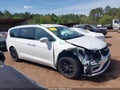Photo 14 of 17 — 2022 Chrysler Pacifica