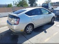 Photo 4 of 11 — 2005 Toyota Prius