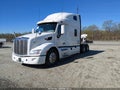2021 Peterbilt 579 — photo 2 of 15 | VIN 1XPBD49X3MD75164