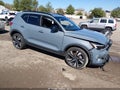 Photo 1 of 18 — 2023 Volvo XC40