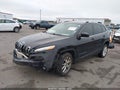 Photo 2 of 16 — 2014 Jeep Cherokee