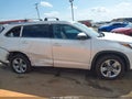 Photo 13 of 18 — 2019 Toyota Highlander
