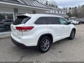 Photo 4 of 10 — 2018 Toyota Highlander