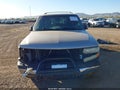 Photo 13 of 17 — 2003 Chevrolet Tahoe