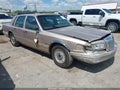 Photo 1 of 16 — 1997 Lincoln Town Car