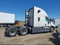 Photo 13 of 15 — 2016 Freightliner Cascadia 125