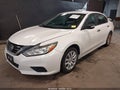 Photo 2 of 18 — 2017 Nissan Altima