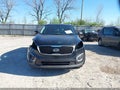 Photo 13 of 17 — 2017 Kia Sorento