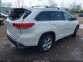 Photo 4 of 17 — 2018 Toyota Highlander