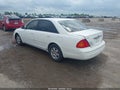 Photo 3 of 11 — 2001 Toyota Avalon