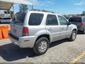 Photo 4 of 11 — 2007 Mercury Mariner