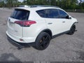 Photo 4 of 17 — 2018 Toyota RAV4
