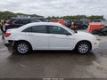 Photo 13 of 18 — 2010 Chrysler Sebring
