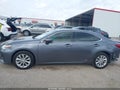 Photo 15 of 17 — 2013 Lexus ES 300h