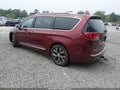 Photo 3 of 16 — 2018 Chrysler Pacifica