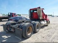 2009 International ProStar — photo 4 of 16 | VIN 2HSCUAPR39C091483