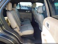 Photo 8 of 18 — 2015 Ford Explorer