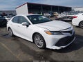 Photo 1 of 17 — 2018 Toyota Camry