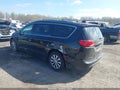 Photo 3 of 16 — 2018 Chrysler Pacifica