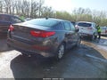 Photo 4 of 19 — 2014 Kia Optima