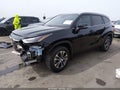 Photo 2 of 17 — 2024 Toyota Highlander