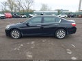 Photo 14 of 17 — 2015 Honda Accord