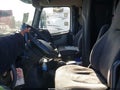 2019 Volvo VNL — photo 7 of 21 | VIN 4V4NC9EH7KN215076