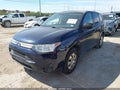 Photo 2 of 11 — 2014 Mitsubishi Outlander