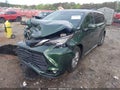 Photo 2 of 17 — 2022 Toyota Sienna