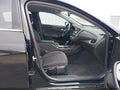 2016 Chevrolet Malibu — photo 5 of 17 | VIN 1G1ZE5ST6GF175074
