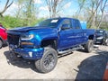 Photo 2 of 16 — 2018 Chevrolet Silverado 1500