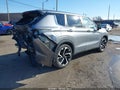 Photo 4 of 16 — 2022 Mitsubishi Outlander