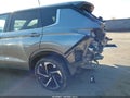 Photo 6 of 16 — 2022 Mitsubishi Outlander