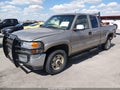 Photo 2 of 12 — 2000 GMC Sierra