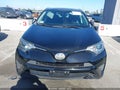 Photo 11 of 15 — 2018 Toyota RAV4