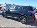 Photo 13 of 15 — 2018 Toyota RAV4