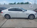 Photo 13 of 16 — 2019 Jaguar XE
