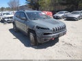 2015 Jeep Cherokee — photo 1 of 17 | VIN 1C4PJMBSXFW527194