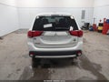 Photo 16 of 16 — 2017 Mitsubishi Outlander