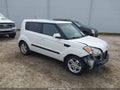 Photo 1 of 16 — 2011 Kia Soul