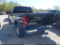 Photo 3 of 17 — 2005 Chevrolet Silverado 2500