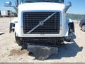 Photo 20 of 24 — 2018 Volvo VNL
