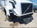 Photo 21 of 24 — 2018 Volvo VNL