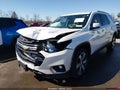 2020 Chevrolet Traverse — photo 6 of 12 | VIN 1GNEVHKW1LJ304905