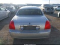Photo 16 of 16 — 2005 Lincoln Town Car