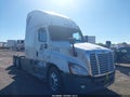 Photo 12 of 17 — 2017 Freightliner Cascadia 125