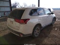 Photo 4 of 16 — 2016 Mitsubishi Outlander